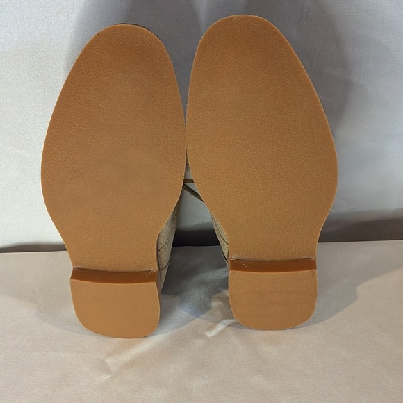 NWOT beige faux suede classic high top pointed toe front lace up corpcore shoes - Picture 6 of 12